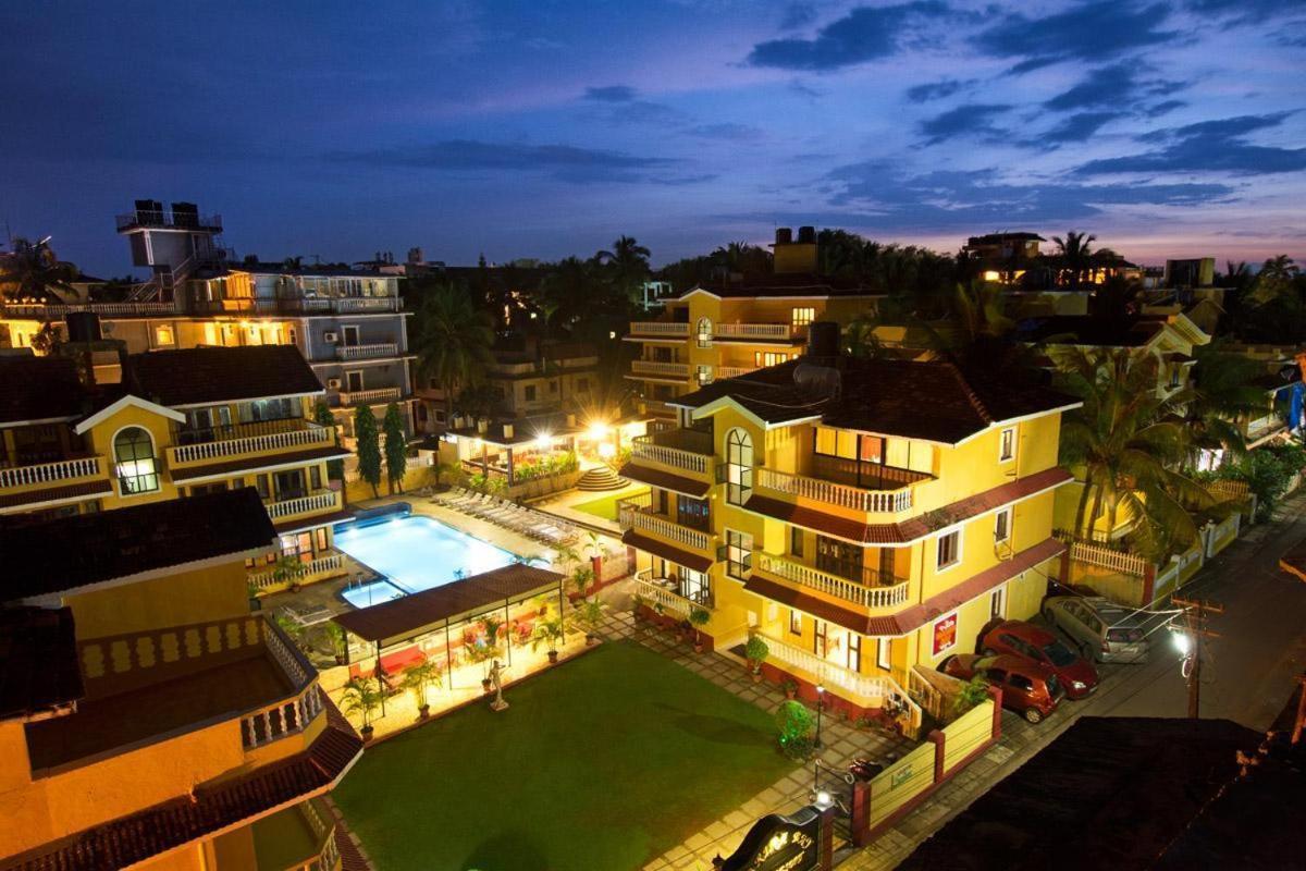 Marina Bay Beach Resort Candolim Exterior foto